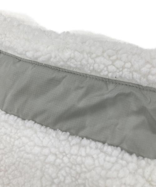 THE NORTH FACE（ザ ノース フェイス）THE NORTH FACE (ザ ノース フェイス) PLAY GREEN RVS FLEECE JACKET/フリースジャケット カーキ サイズ:Lの古着・服飾アイテム