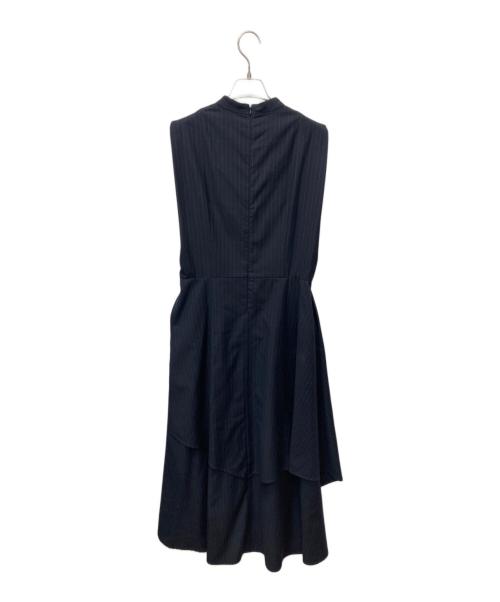 RIM.ARK（リムアーク）RIM.ARK (リムアーク) Square tuck deformation OP ネイビー サイズ:36の古着・服飾アイテム