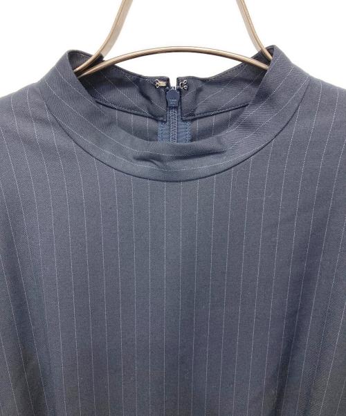 RIM.ARK（リムアーク）RIM.ARK (リムアーク) Square tuck deformation OP ネイビー サイズ:36の古着・服飾アイテム