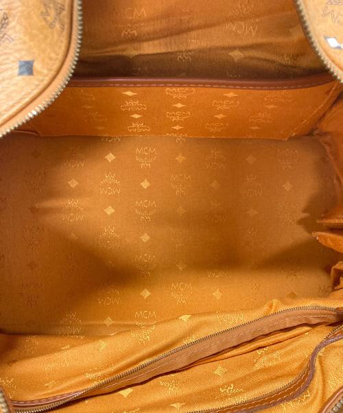 MCM（エムシーエム）MCM (エムシーエム) ボストンバッグ ブラウンの古着・服飾アイテム