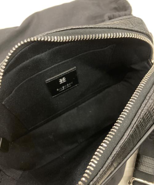GIVENCHY（ジバンシィ）GIVENCHY (ジバンシィ) G ESSENTIALS CAMERA BAG/ショルダーバッグ ブラックの古着・服飾アイテム
