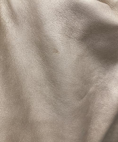 LOEWE（ロエベ）LOEWE (ロエベ) ナッパアイレ/ハンドバッグ ゴールドの古着・服飾アイテム