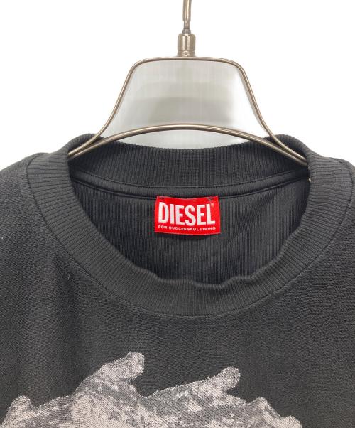 DIESEL（ディーゼル）DIESEL (ディーゼル) グラフィティープリントスウェット ブラック サイズ:Mの古着・服飾アイテム