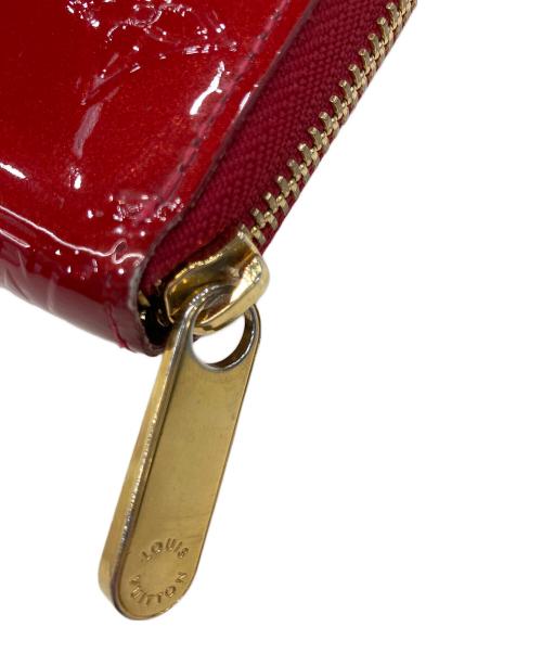 LOUIS VUITTON（ルイ ヴィトン）LOUIS VUITTON (ルイ ヴィトン) ヴェルニ ジッピーウォレット レッドの古着・服飾アイテム