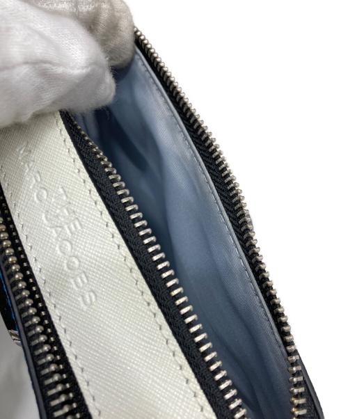 MARC JACOBS（マークジェイコブズ）MARC JACOBS (マークジェイコブズ) PEANUTS (ピーナッツ) スナップショット/総柄ショルダーバッグ ブルーの古着・服飾アイテム