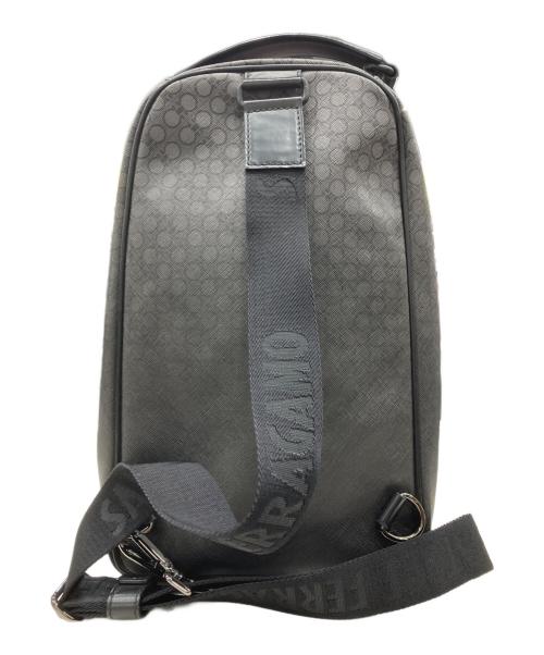 Salvatore Ferragamo（サルヴァトーレ フェラガモ）Salvatore Ferragamo (サルヴァトーレ フェラガモ) ガンチーニ総柄PVCショルダーバッグの古着・服飾アイテム