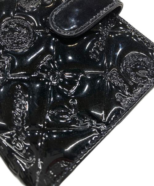 CHANEL（シャネル）CHANEL (シャネル) アイコンラインエナメル3つ折り財布 ブラックの古着・服飾アイテム