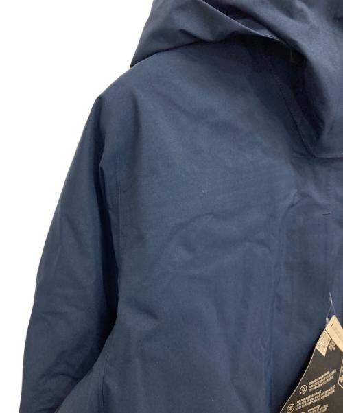 THE NORTH FACE（ザ ノース フェイス）THE NORTH FACE (ザ ノース フェイス) トリクライメートジャケット ネイビー サイズ:L 未使用品の古着・服飾アイテム