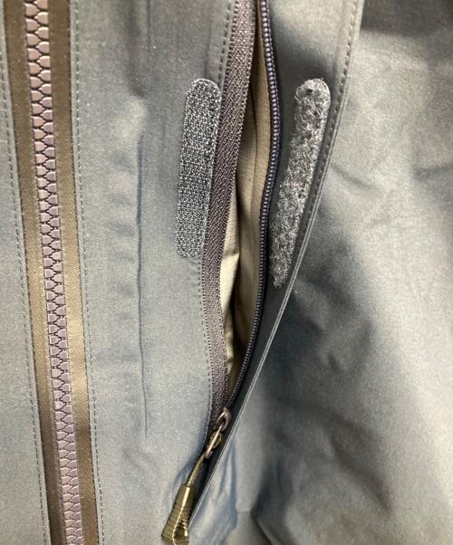 THE NORTH FACE（ザ ノース フェイス）THE NORTH FACE (ザ ノース フェイス) トリクライメートジャケット ネイビー サイズ:L 未使用品の古着・服飾アイテム