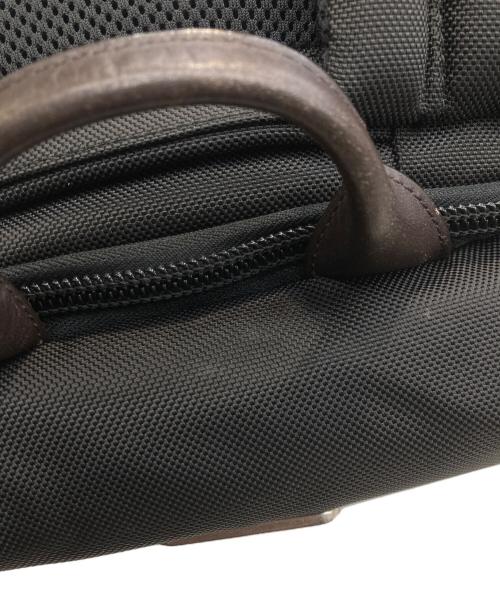 TUMI（トゥミ）TUMI (トゥミ) ALPHA BRAV/レザー切替リュック ブラックの古着・服飾アイテム