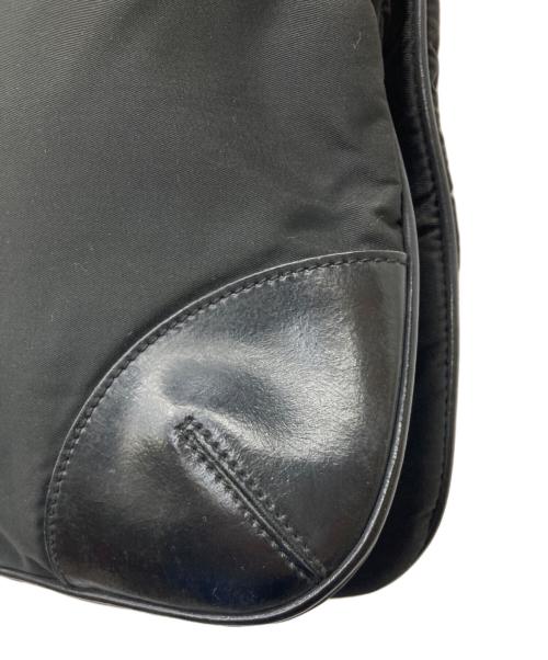 PRADA（プラダ）PRADA (プラダ) ナイロンショルダーバッグ ブラック×イエローの古着・服飾アイテム