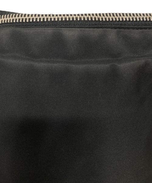 PRADA（プラダ）PRADA (プラダ) ナイロンショルダーバッグ ブラック×イエローの古着・服飾アイテム