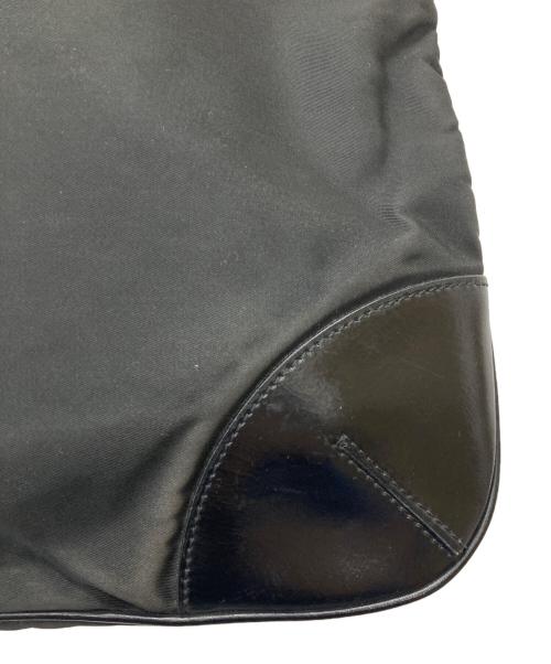 PRADA（プラダ）PRADA (プラダ) ナイロンショルダーバッグ ブラック×イエローの古着・服飾アイテム