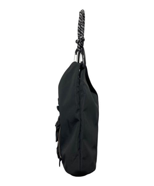 OUTDOOR PRODUCTS（アウトドア プロダクツ）OUTDOOR PRODUCTS (アウトドア プロダクツ) Risley (リズレー) トライアングルフリルミニバッグ ブラック 未使用品の古着・服飾アイテム