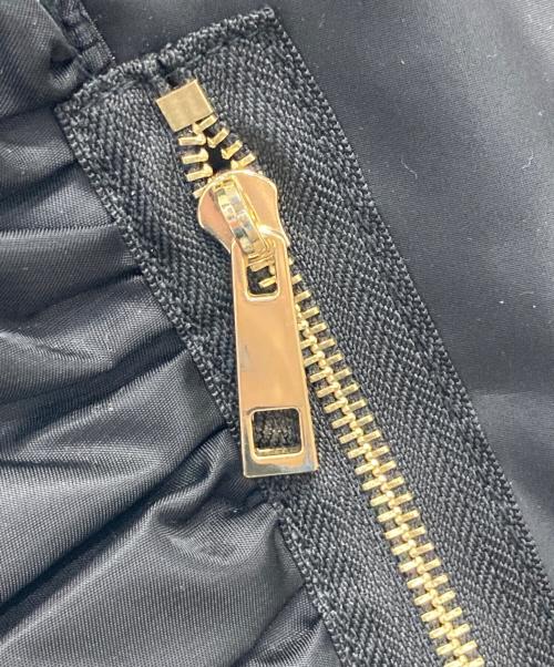 OUTDOOR PRODUCTS（アウトドア プロダクツ）OUTDOOR PRODUCTS (アウトドア プロダクツ) Risley (リズレー) トライアングルフリルミニバッグ ブラック 未使用品の古着・服飾アイテム