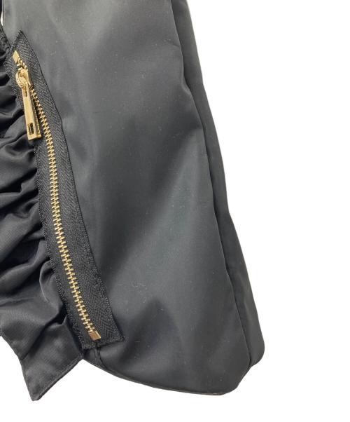 OUTDOOR PRODUCTS（アウトドア プロダクツ）OUTDOOR PRODUCTS (アウトドア プロダクツ) Risley (リズレー) トライアングルフリルミニバッグ ブラック 未使用品の古着・服飾アイテム