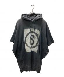MM6 Maison Margiela（エムエムシックスメゾンマルジェラ）の古着「ナンバリングポンチョパーカー」｜ブラック