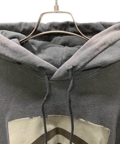 MM6 Maison Margiela（エムエムシックスメゾンマルジェラ）MM6 Maison Margiela (エムエムシックスメゾンマルジェラ) ナンバリングポンチョパーカー ブラック サイズ:XSの古着・服飾アイテム