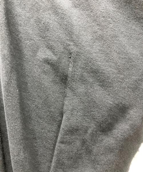 MM6 Maison Margiela（エムエムシックスメゾンマルジェラ）MM6 Maison Margiela (エムエムシックスメゾンマルジェラ) ナンバリングポンチョパーカー ブラック サイズ:XSの古着・服飾アイテム