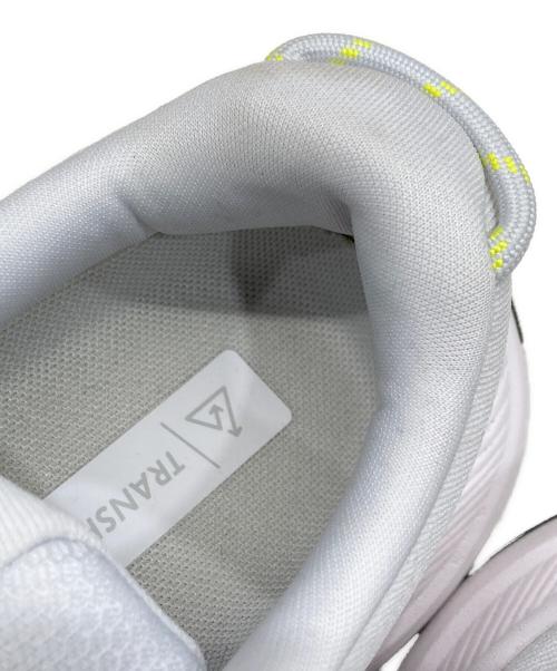 HOKA（ホカ）HOKA (ホカ) TRANSPORT ライトグレー サイズ:23.5の古着・服飾アイテム