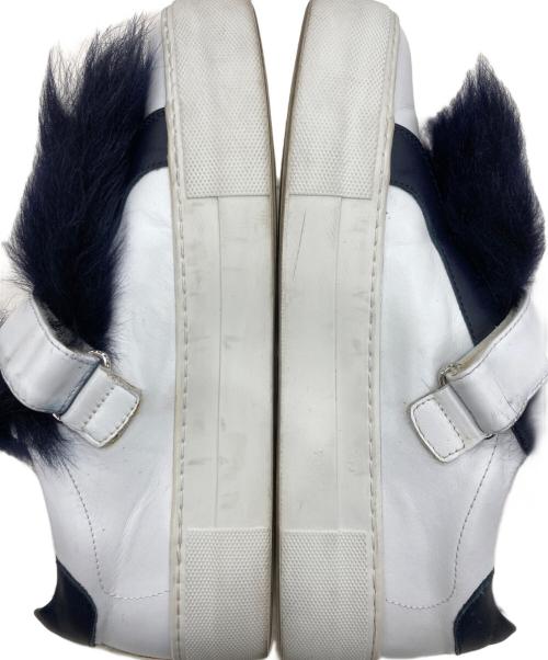 MONCLER（モンクレール）MONCLER (モンクレール) VICTOIRE ファーベルクロスニーカー ホワイト×ネイビー サイズ:37の古着・服飾アイテム