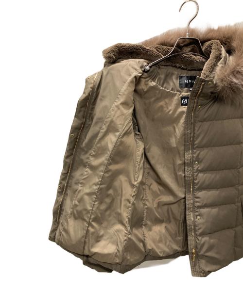 INDIVI（インディヴィ）INDIVI (インディヴィ) フーデットファーショートダウンコート カーキ サイズ:40の古着・服飾アイテム