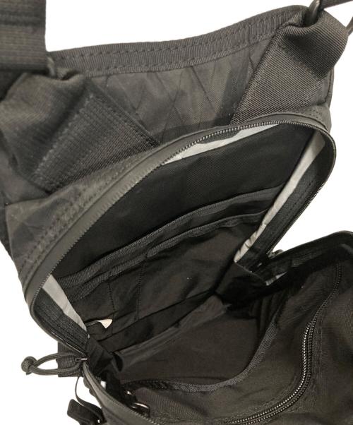 BRIEFING（ブリーフィング）BRIEFING (ブリーフィング) DROP POUCH XP ショルダーバッグ ブラックの古着・服飾アイテム