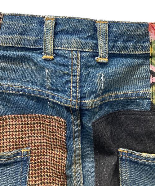 JUNYA WATANABE COMME des GARCONS（(ジュンヤワタナベ コムデギャルソン）JUNYA WATANABE COMME des GARCONS ((ジュンヤワタナベ コムデギャルソン) マルチパッチワークテーパードデニムパンツ インディゴ サイズ:Mの古着・服飾アイテム