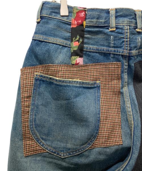 JUNYA WATANABE COMME des GARCONS（(ジュンヤワタナベ コムデギャルソン）JUNYA WATANABE COMME des GARCONS ((ジュンヤワタナベ コムデギャルソン) マルチパッチワークテーパードデニムパンツ インディゴ サイズ:Mの古着・服飾アイテム