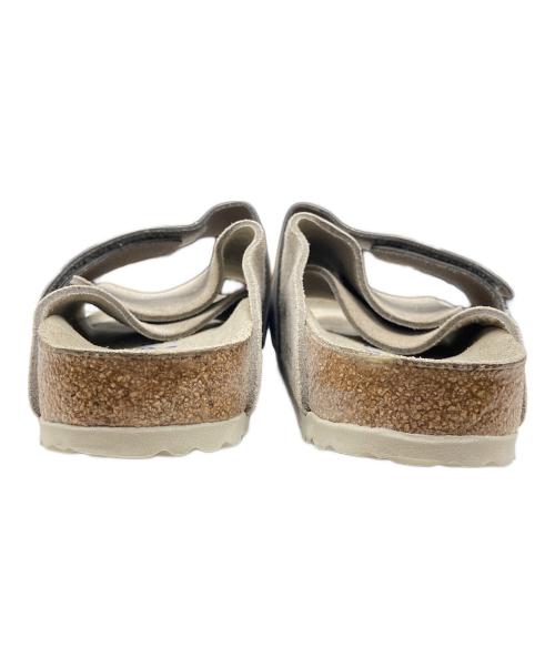 BIRKENSTOCK（ビルケンシュトック）BIRKENSTOCK (ビルケンシュトック) KYOTO スエードサンダル ベージュ サイズ:26.5cmの古着・服飾アイテム