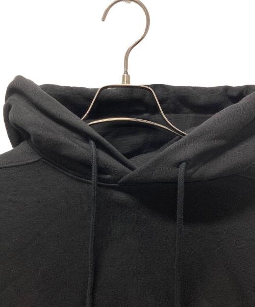 A.F ARTEFACT（エーエフ アーティファクト）A.F ARTEFACT (エーエフ アーティファクト) FLAP-DETAIL SWEAT HOODIE ブラック サイズ:SIZE 3の古着・服飾アイテム