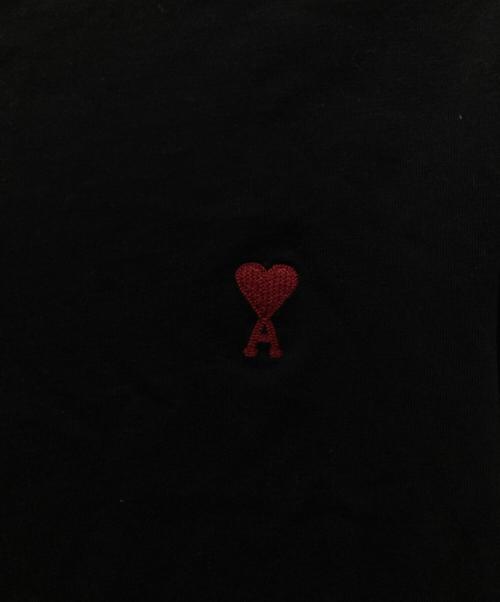 AMI Alexandre Mattiussi（アミアレクサンドルマテュッシ）AMI Alexandre Mattiussi (アミアレクサンドルマテュッシ) ハートロゴ刺繍カットソー ブラック サイズ:Mの古着・服飾アイテム