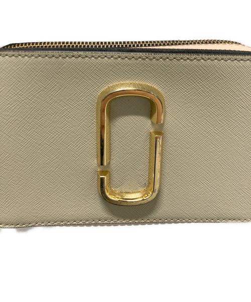 MARC JACOBS（マークジェイコブス）MARC JACOBS (マークジェイコブス) ショルダーバッグ ベージュの古着・服飾アイテム