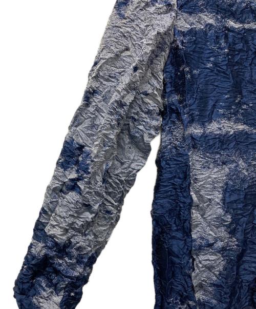 ISSEY MIYAKE（イッセイミヤケ）ISSEY MIYAKE (イッセイミヤケ) メッシュ切替コットンナイロン変形テーラードジャケット ブルー サイズ:2の古着・服飾アイテム