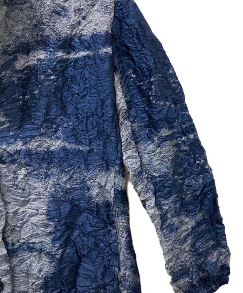 ISSEY MIYAKE（イッセイミヤケ）ISSEY MIYAKE (イッセイミヤケ) メッシュ切替コットンナイロン変形テーラードジャケット ブルー サイズ:2の古着・服飾アイテム