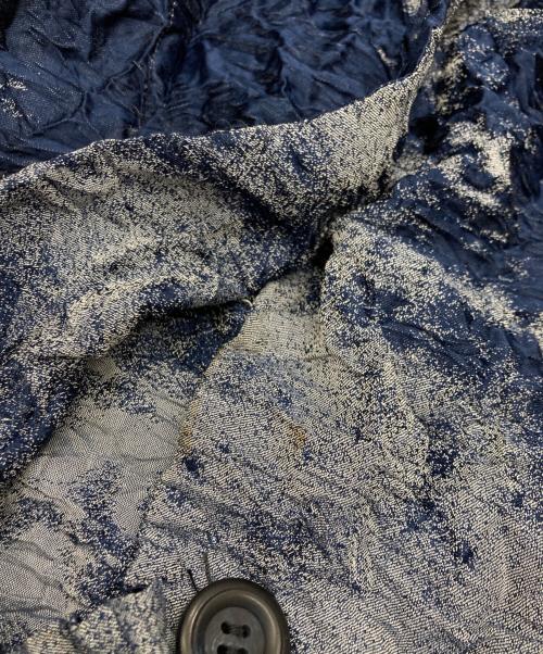 ISSEY MIYAKE（イッセイミヤケ）ISSEY MIYAKE (イッセイミヤケ) メッシュ切替コットンナイロン変形テーラードジャケット ブルー サイズ:2の古着・服飾アイテム