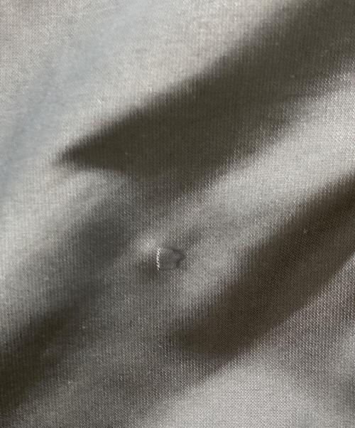 ISSEY MIYAKE（イッセイミヤケ）ISSEY MIYAKE (イッセイミヤケ) スタンドカラー ダブルブレスト ギャザー ロングコート グレー サイズ:1の古着・服飾アイテム