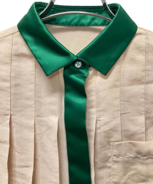 sacai（サカイ）sacai (サカイ) シアープリーツ比翼シャツブラウス ベージュ サイズ:1の古着・服飾アイテム