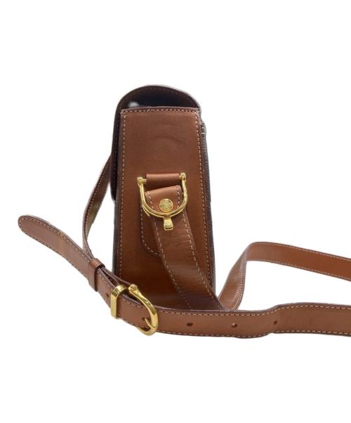 CELINE（セリーヌ）CELINE (セリーヌ) 馬車金具ショルダーバッグ ブラウンの古着・服飾アイテム