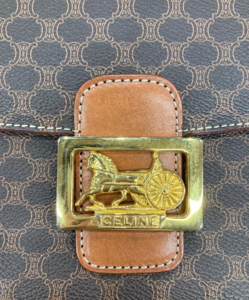 CELINE（セリーヌ）CELINE (セリーヌ) 馬車金具ショルダーバッグ ブラウンの古着・服飾アイテム