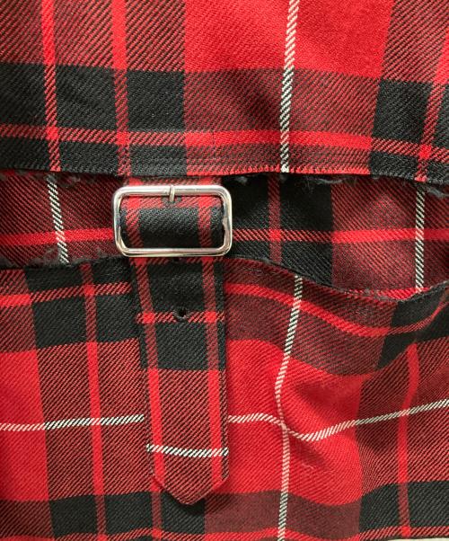 BLACK COMME des GARCONS（ブラックコムデギャルソン）BLACK COMME des GARCONS (ブラックコムデギャルソン) タータンチェックカットアウトベルトハーフパンツ レッド×ブラック サイズ:Lの古着・服飾アイテム