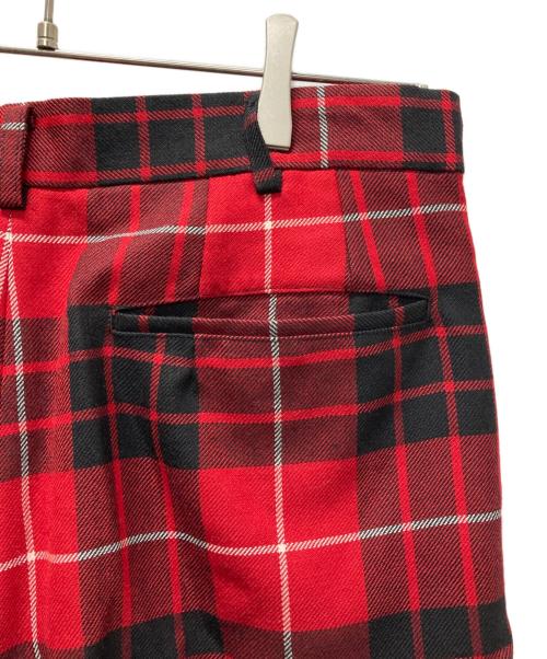 BLACK COMME des GARCONS（ブラックコムデギャルソン）BLACK COMME des GARCONS (ブラックコムデギャルソン) タータンチェックカットアウトベルトハーフパンツ レッド×ブラック サイズ:Lの古着・服飾アイテム