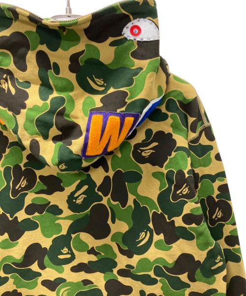 A BATHING APE（アベイシングエイプ）A BATHING APE (アベイシングエイプ) Abc Camo Crystal Stone Shark Full Zip カーキ サイズ:XLの古着・服飾アイテム