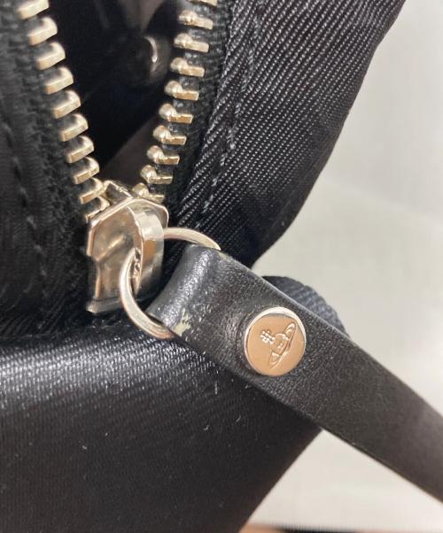 Vivienne Westwood（ヴィヴィアンウエストウッド）Vivienne Westwood (ヴィヴィアンウエストウッド) オーブ柄ショルダーバッグ ブラックの古着・服飾アイテム
