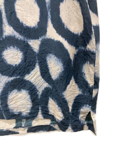 'S Max Mara（エスマックスマーラ）'S Max Mara (エスマックスマーラ) 総柄シルクブラウス ネイビー サイズ:USA6の古着・服飾アイテム