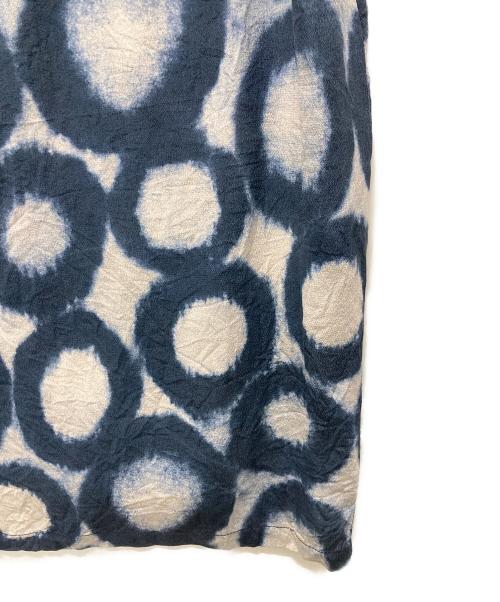 'S Max Mara（エスマックスマーラ）'S Max Mara (エスマックスマーラ) 総柄シルクブラウス ネイビー サイズ:USA6の古着・服飾アイテム