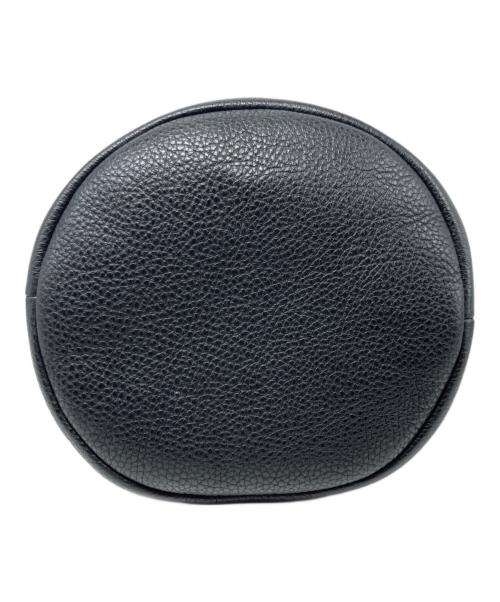 IACUCCI（イアクッチ）IACUCCI (イアクッチ) テア S CERVO レザーショルダーバッグ ブラックの古着・服飾アイテム