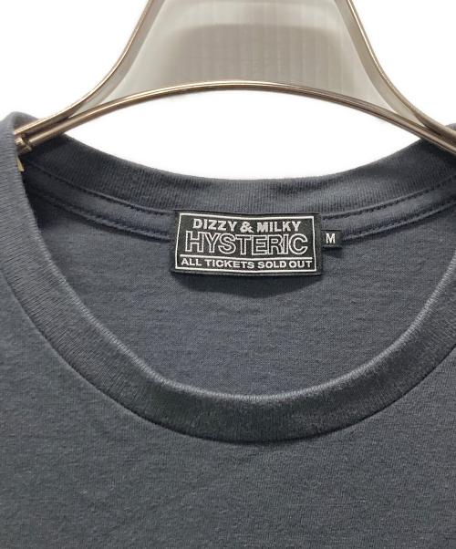 Hysteric Glamour（ヒステリックグラマー）Hysteric Glamour (ヒステリックグラマー) HYSTERIC LOVERS Tシャツ グレー サイズ:Mの古着・服飾アイテム