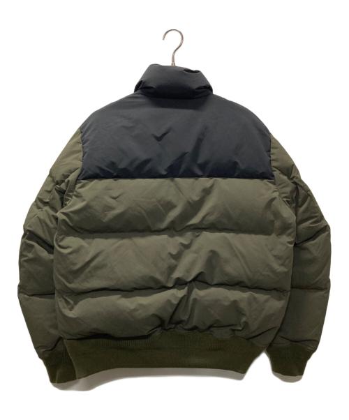 sacai（サカイ）sacai (サカイ) classic Puffer Jacket カーキ×ブラック サイズ:2の古着・服飾アイテム