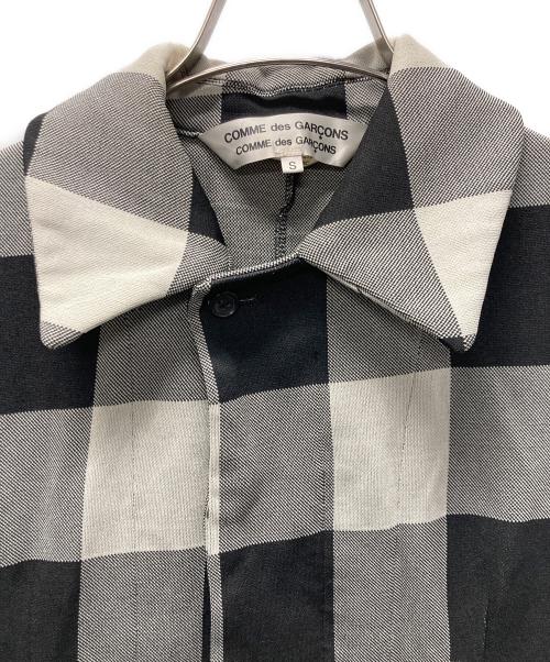 COMME des GARCONS COMME des GARCONS（コムデギャルソン コムデギャルソン）COMME des GARCONS COMME des GARCONS (コムデギャルソン コムデギャルソン) バックギャザー オープンカラー コート グレー サイズ:Sの古着・服飾アイテム